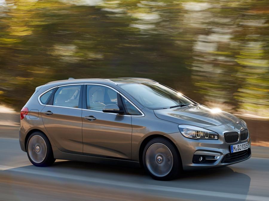  BMW 225i Active Tourer 2014 года  (фото 4 из 30)